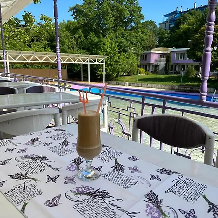 рива Szálloda Aranyhomok