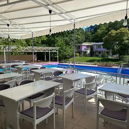 Szálloda рива 3*