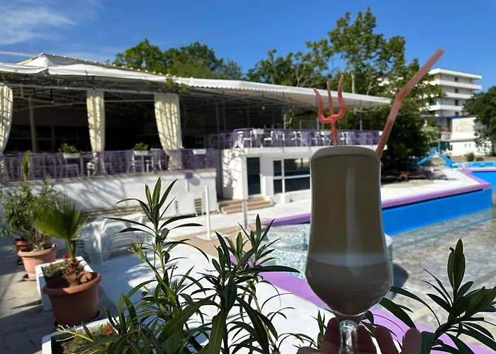 рива Golden Sands